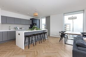 City Flat With Panoramic Views