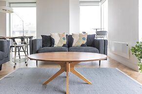 City Flat With Panoramic Views