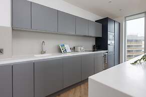 City Flat With Panoramic Views