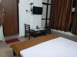 iROOMZ The Grand Lodge