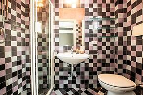 Onda in Cattolica With 2 Bedrooms and 2 Bathrooms