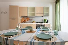 Onda in Cattolica With 2 Bedrooms and 2 Bathrooms