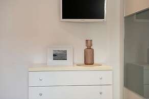 Onda in Cattolica With 2 Bedrooms and 2 Bathrooms