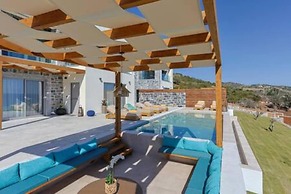 Sunny Drops Villa White by Estia