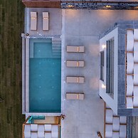 Sunny Drops Blue Villa by Estia