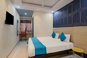 iROOMZ Botanica Luxury Living Space