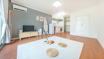 Taean Minoseu Pet Pension