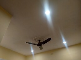 Shri Balaji Guest House Varanasi