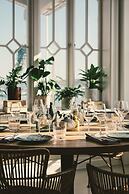 Hotel Strana