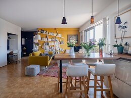 Eiffel Tower Design Residence