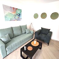 Modern Mykonos 2 Bd Aqua w shared Pool