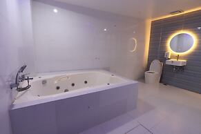 Hotel Dreamworld East Ortigas