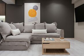 The Riviera Hideaway