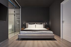 The Riviera Hideaway