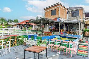 OYO 93812 Tebing Vieatnam