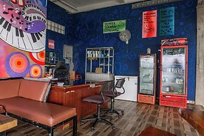 OYO 93812 Tebing Vieatnam