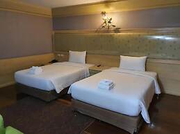 Pearl resort and hotel