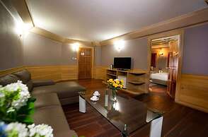 Pearl resort and hotel