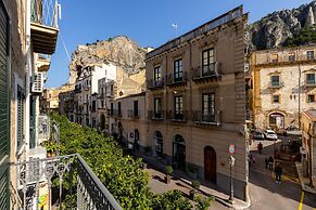 Charming House in Cefal by Wonderful Italy