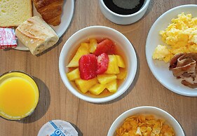 B&B Hotel Orléans Saran