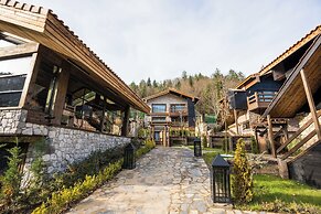 Bi Abant Masali Village Hotel