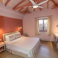 Athena s Cottage Stoupa