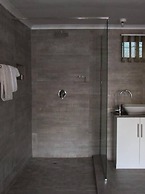 The Hilltop Guesthouse