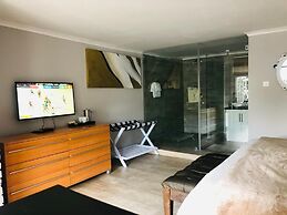 The Hilltop Guesthouse