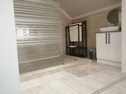 The Hilltop Guesthouse