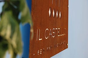 B&B il castello .con balcone vista mare