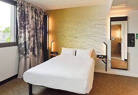 B&B Hotel Paris Clichy-Sous-Bois