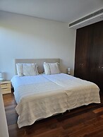 Tr ia Beach House With Pool