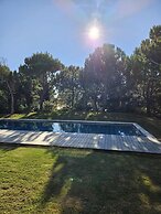 Tr ia Beach House With Pool