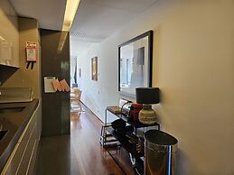 Tr ia Beach House With Pool