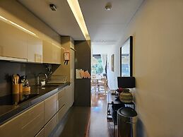 Tr ia Beach House With Pool