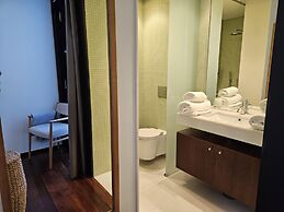 Tr ia Beach House With Pool