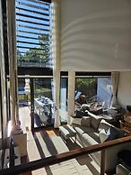 Tr ia Beach House With Pool