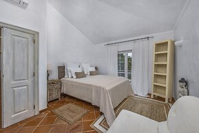 Seaview Countryside Charm Villa Almancil