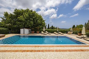 Seaview Countryside Charm Villa Almancil