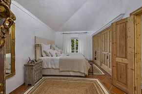 Seaview Countryside Charm Villa Almancil