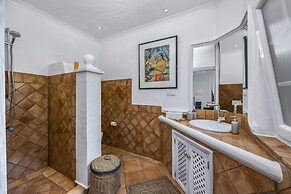 Seaview Countryside Charm Villa Almancil