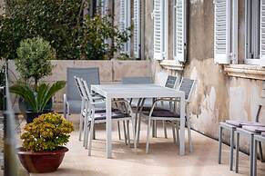 Secret Garden by DuHomes