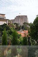 Secret Garden by DuHomes