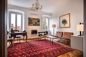 Secret Garden by DuHomes