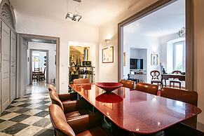 Secret Garden by DuHomes