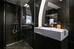 Secret Garden by DuHomes