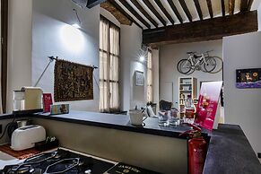 Alle Mura del Molo Apartment by Wonderful Italy