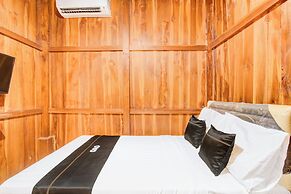 Capital O 93842 Jowo Segoro ResortNearPantai Sepanjang