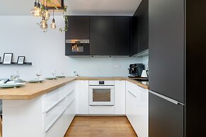 Ślusarska Apartment by Renters Prestige