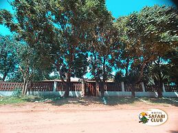 Hotel Safari Club Robore